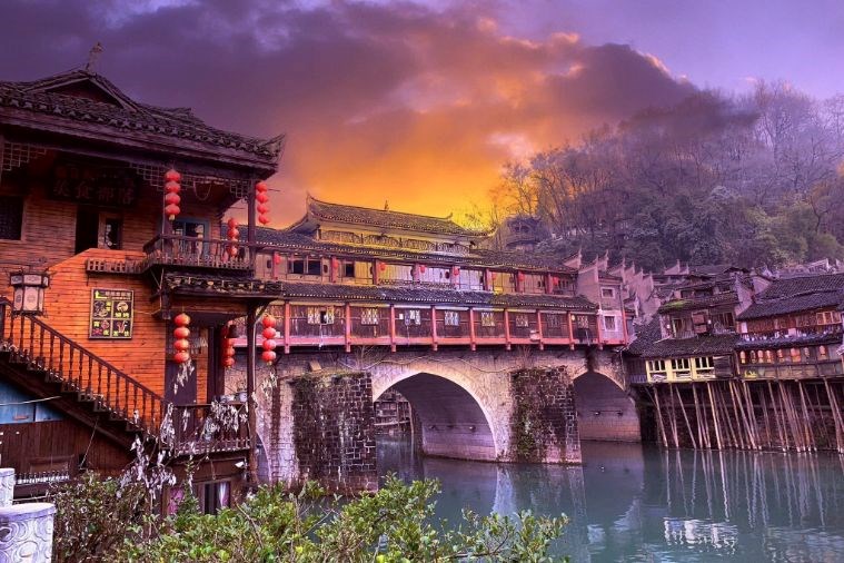 Tour Trương Gia Giới - Phượng Hoàng Cổ Trấn 6N5D Khởi Hành từ Hà Nội